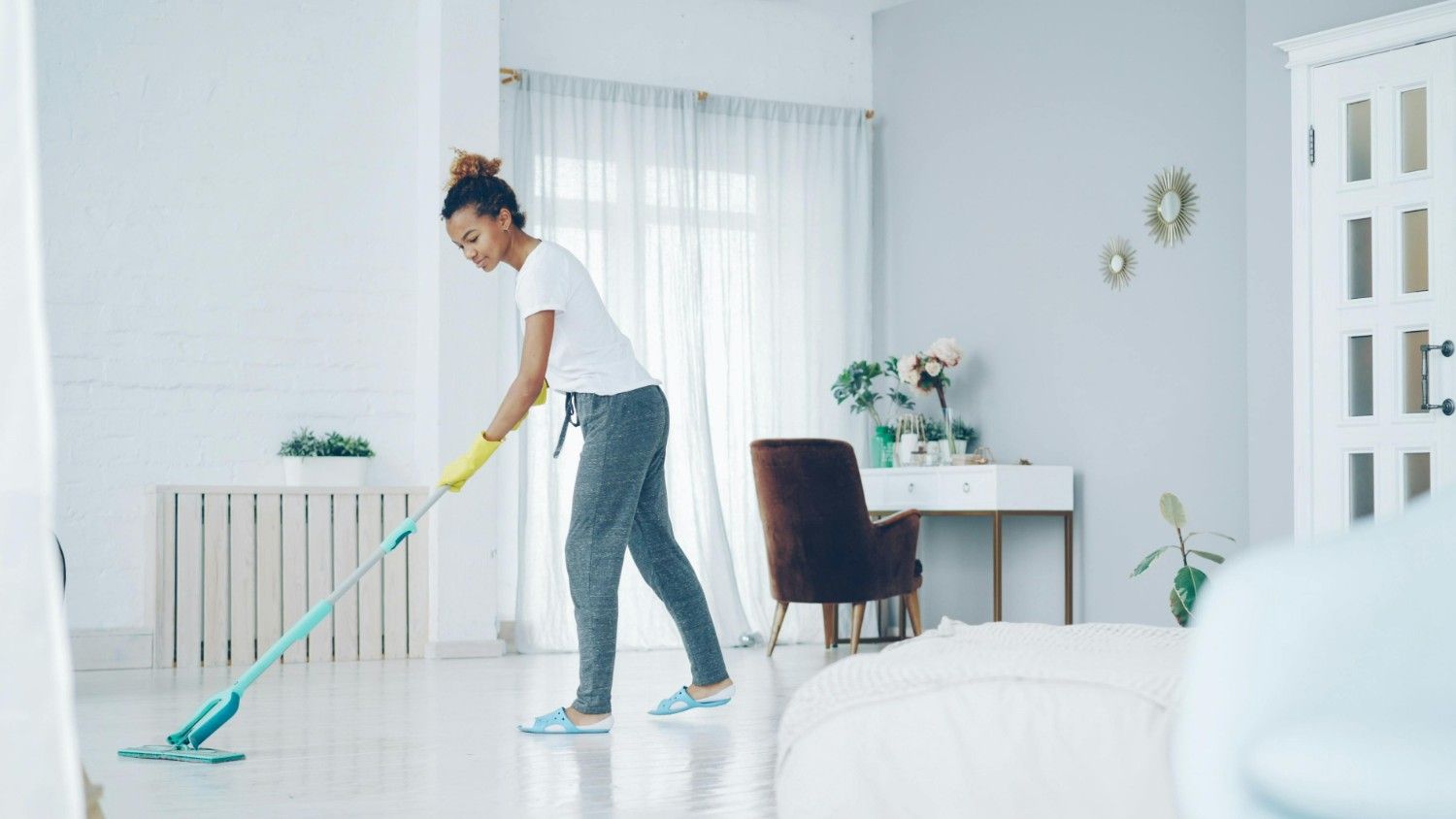 weekly house cleaning schedule 